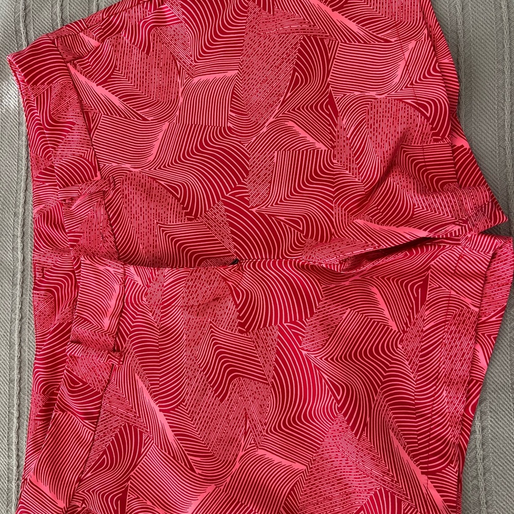 Nike golf shorts women’s size M 8